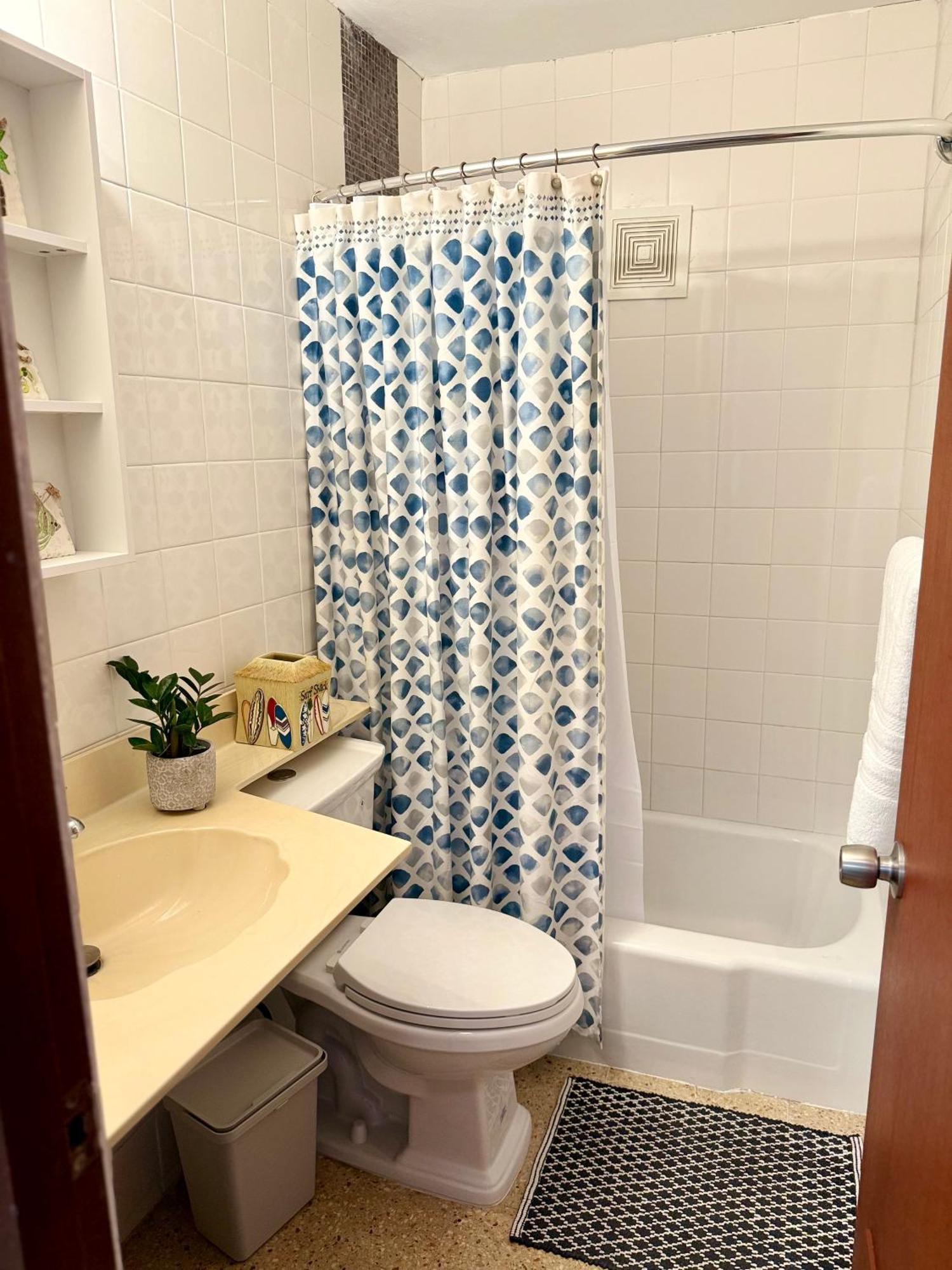 לוקווילו Oceanview Apartment Steps To The Beach מראה חיצוני תמונה